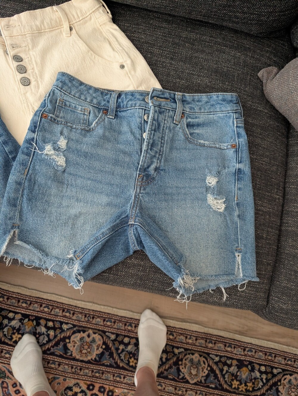 Old Navy Blue, Cream Banana  and Risen High-Rise Denim Distressed Trio - Picture 2 of 13